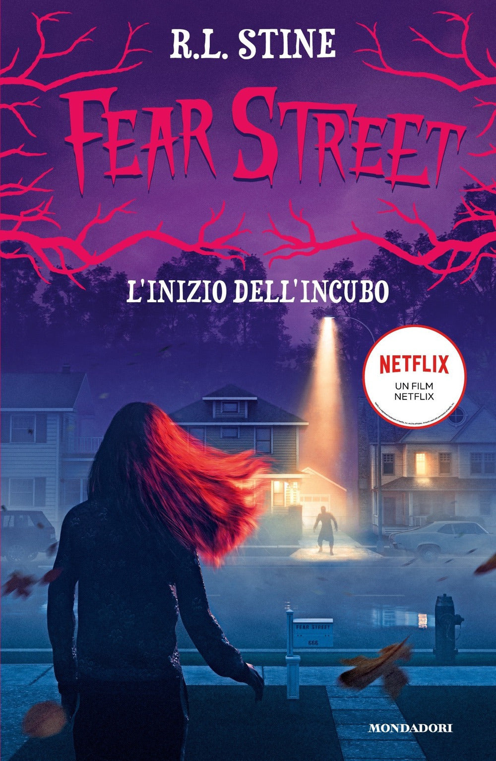 Copertina del libro FEAR STREET - L'INIZIO DELL'INCUBO Immagine principale del prodotto